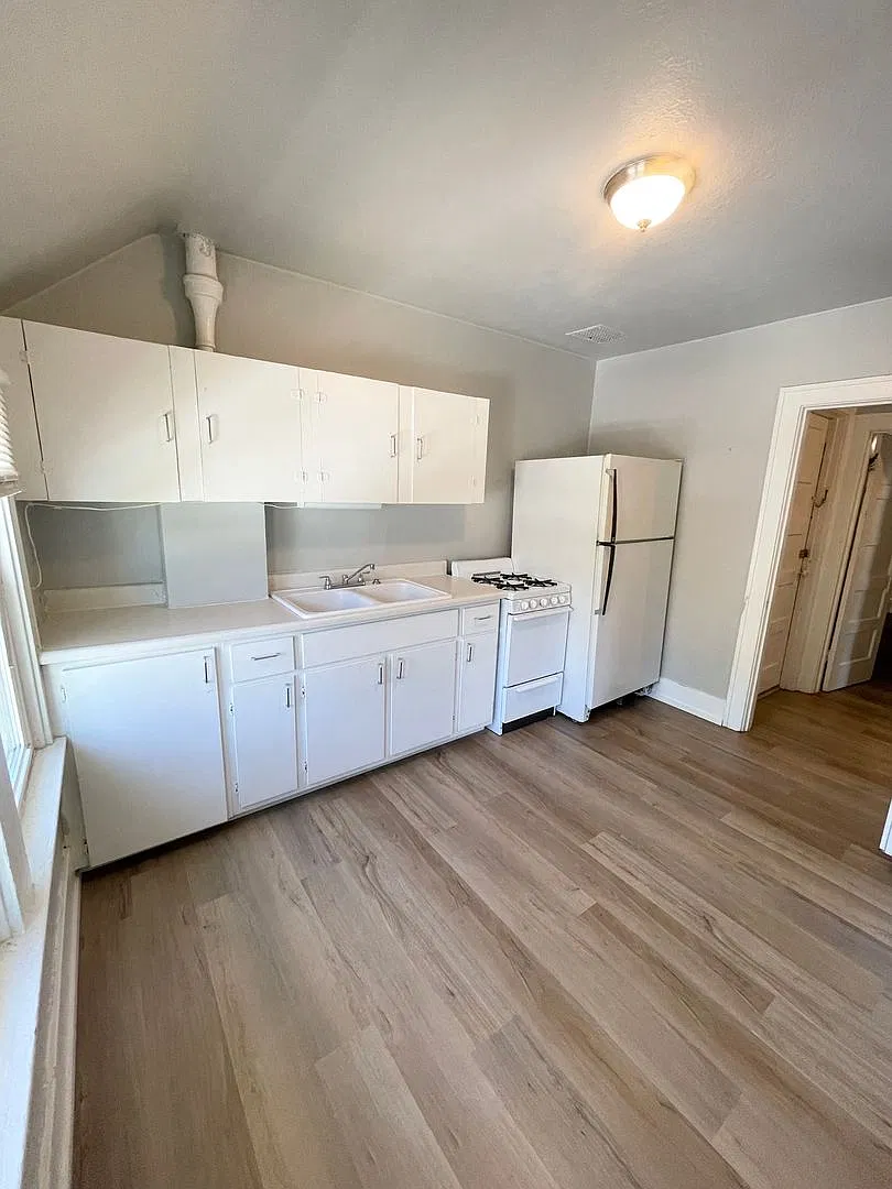 Oceanic - 5308-10 Morningside — Photo 3
