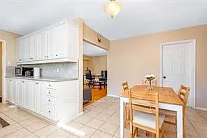 2095 Haig Dr — Photo 9