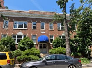 1715 Swann St NW APT 3, Washington, DC 20009