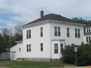 303 6th St NE, Devils Lake, ND 58301