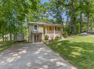 396 Big Rock Lake Rd, Pickens, SC 29671