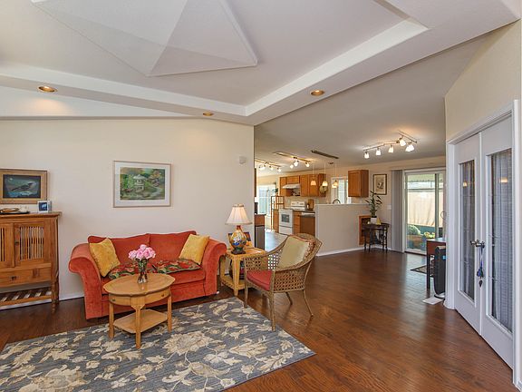 4th image of 1289 Nadia Way