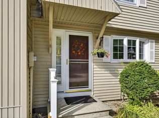 32D Stonehouse Ln, Keene, NH 03431