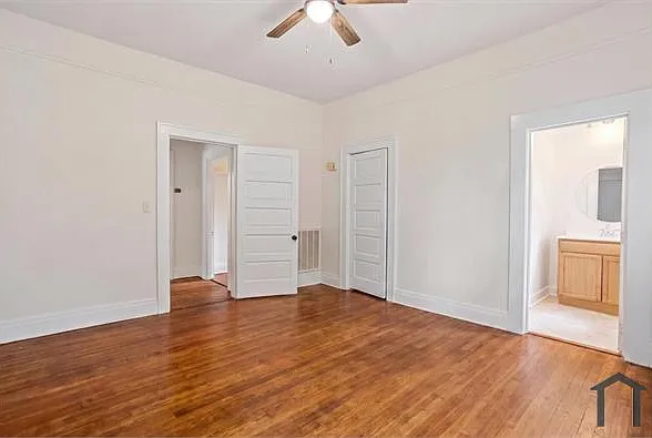 806 Vance St N — Photo 19