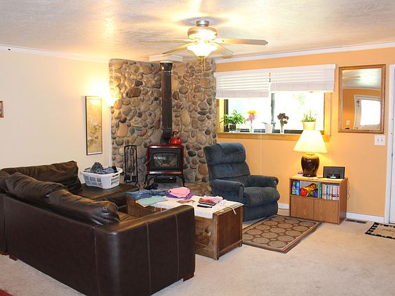 5th image of 1595 J West Dr
