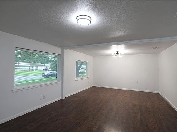 4th image of 4506 San Marcus Ave