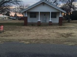 601 W Parker St, Granite, OK 73547