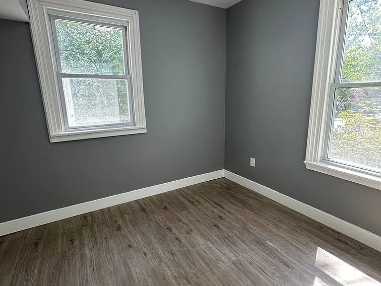 1004 Woodland Ave — Photo 10