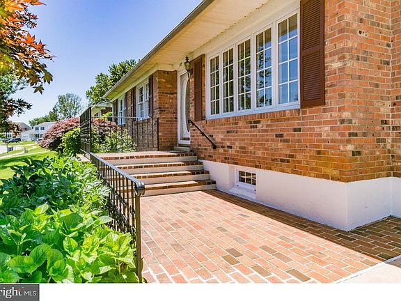 2nd image of 145 Warfel Dr