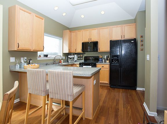 5th image of 39W450 W Mallory Dr