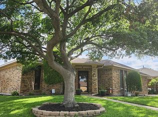 2112 Hunters Rdg, Carrollton, TX 75006