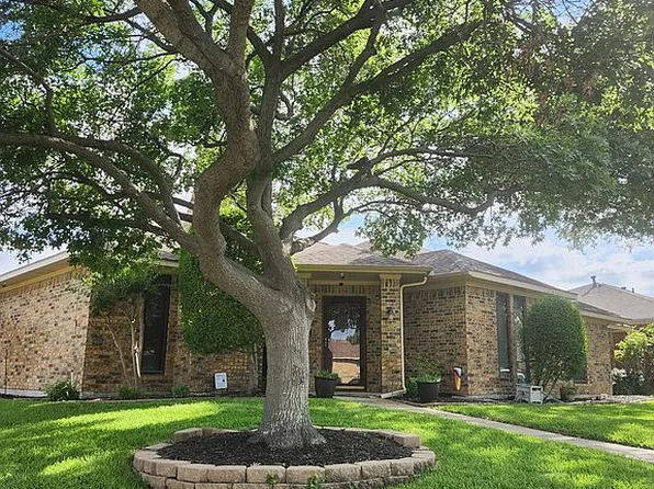 2112 Hunters Rdg, Carrollton, TX 75006