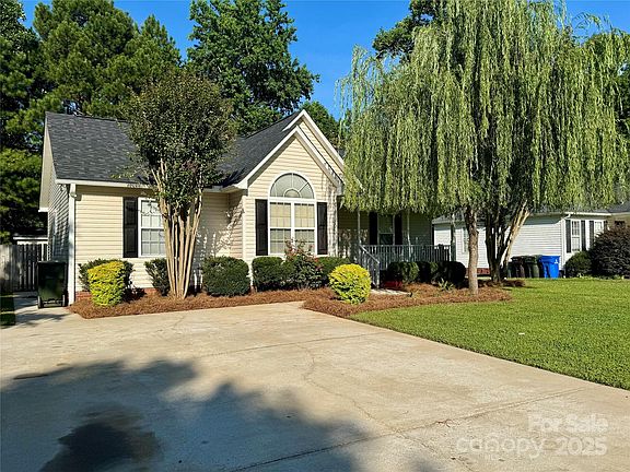 2nd image of 2289 Kestrel Dr