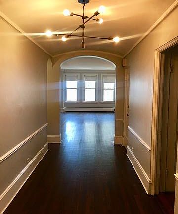 3rd image of 5000 S East End Ave APT 12C