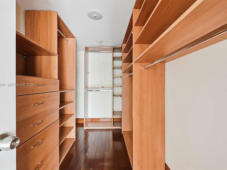 3 Grove Isle Dr #C605 — Photo 14