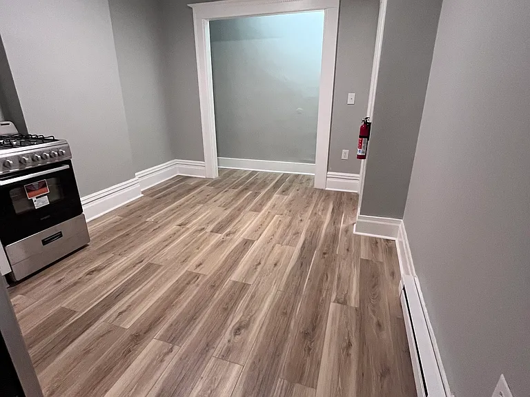 103 W Dutton St #D — Photo 9