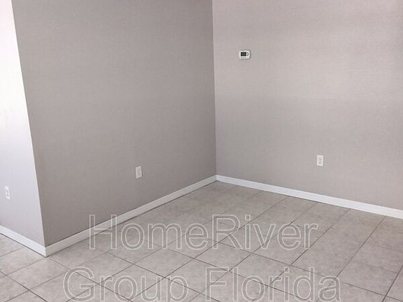 4th image of 420 Monroe Ave APT 201D