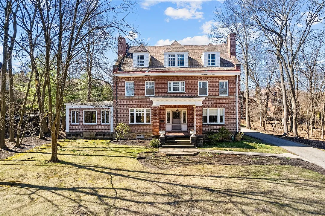 115 Woodland Rd photo 1