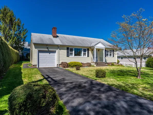 6 Maple Street, Trumbull, CT 06611