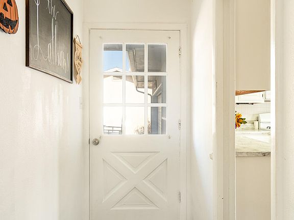 4th image of 1220 Camino Oro