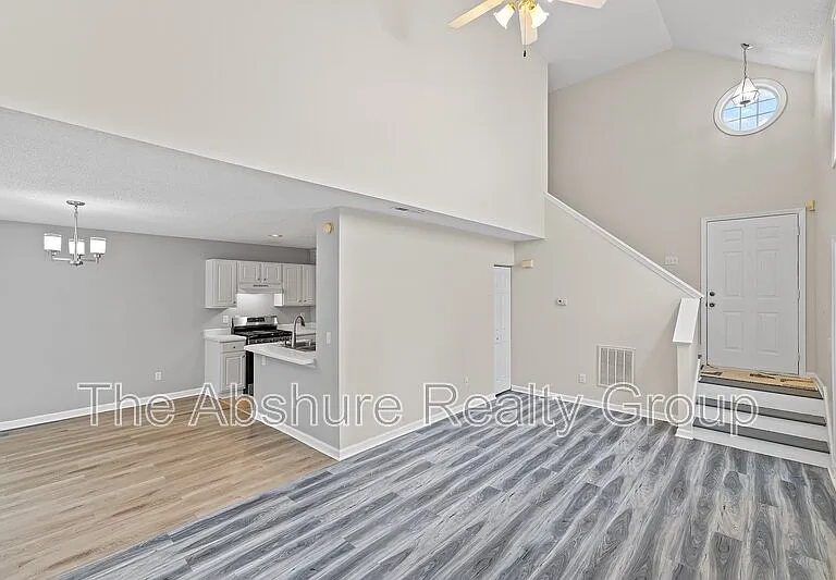 4224 Lake Woodard Dr — Photo 7