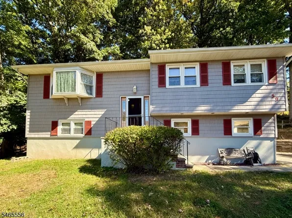 59 PROSPECT POINT RD, Jefferson Twp., NJ 07849