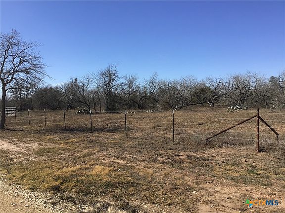 4th image of 77 Country Acres Pr