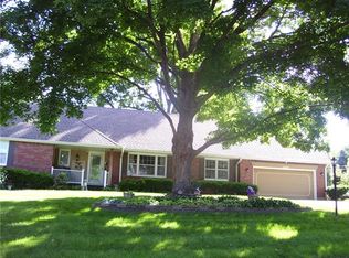 12107 Oak Ridge Rd, Independence, MO 64052