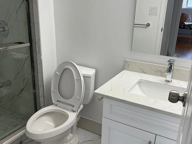74 Glendower Cir #LOWER — Photo 5