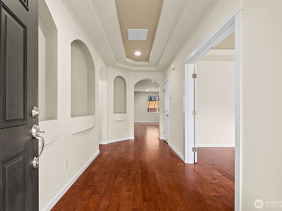 4th image of 4218 Goldcrest Drive NW