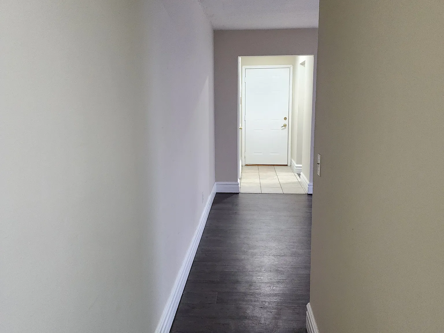 2 bed, 875 sqft, $1,200 — Photo 4