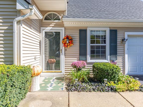 4th image of 1023 Sandpiper Dr #15
