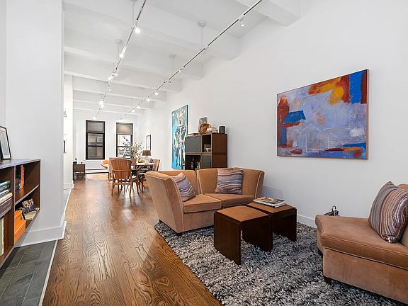 3rd image of 529 W 42nd St APT 5B