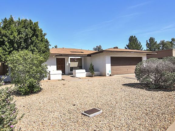 2nd image of 1647 S Saguaro