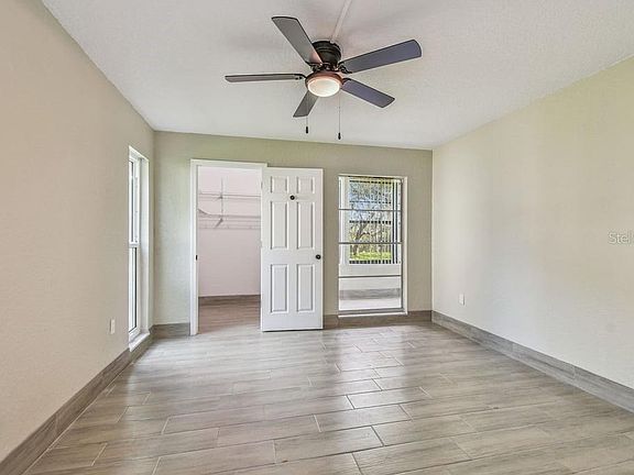4th image of 4829 ONYX LANE #101