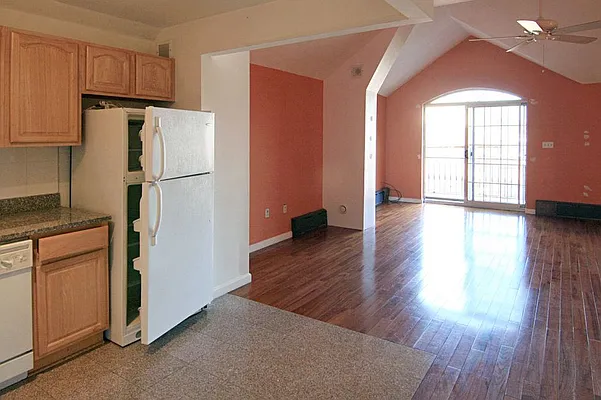 Rented by Horowitz Real Estate | media 14