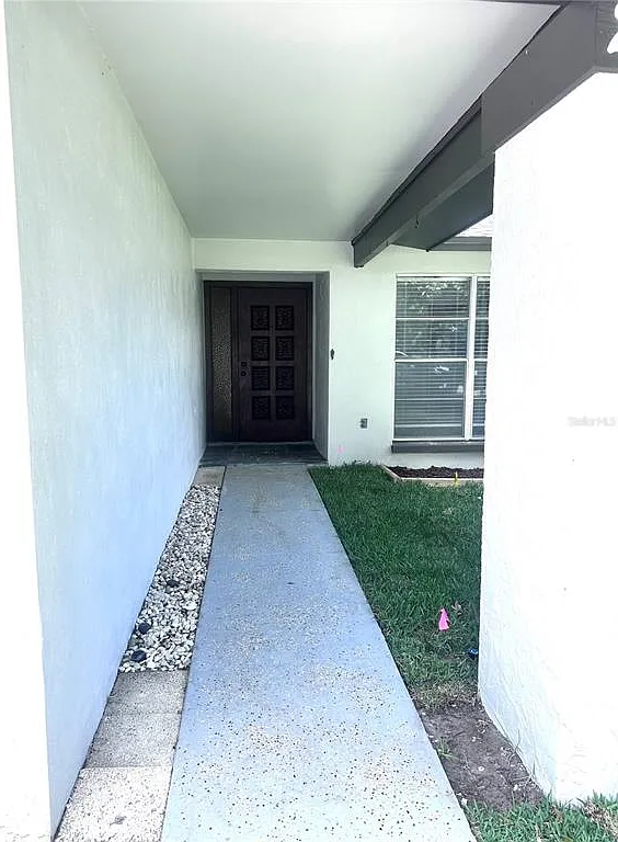 4 bed, 2.0 bath, 1594 sqft, $3,100 — Photo 4