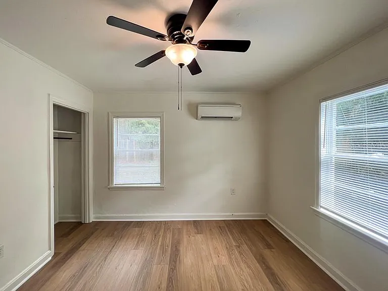 1122 NW 4th Ave — Photo 16