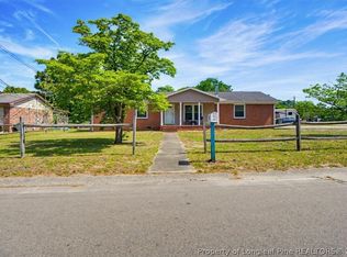 3238 Glenmore Dr, Hope Mills, NC 28348