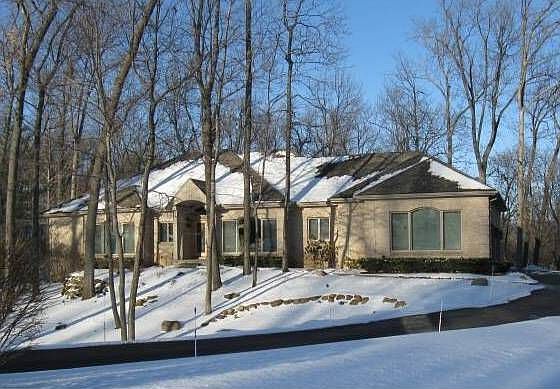 1st image of 5063 Hilltop Ct