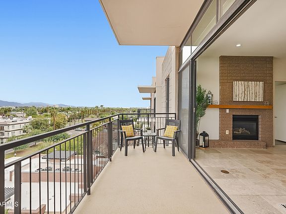 4th image of 208 W PORTLAND Street #655