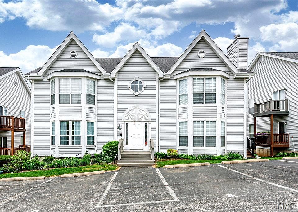 1st image of 1708 Whispering Creek Dr APT A