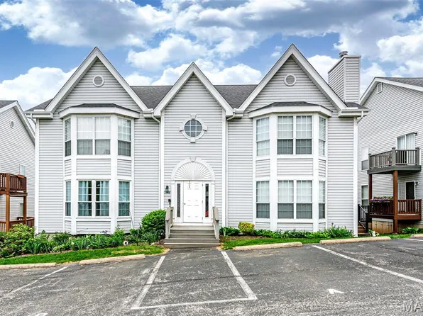1708 Whispering Creek Dr APT A, Ballwin, MO 63021