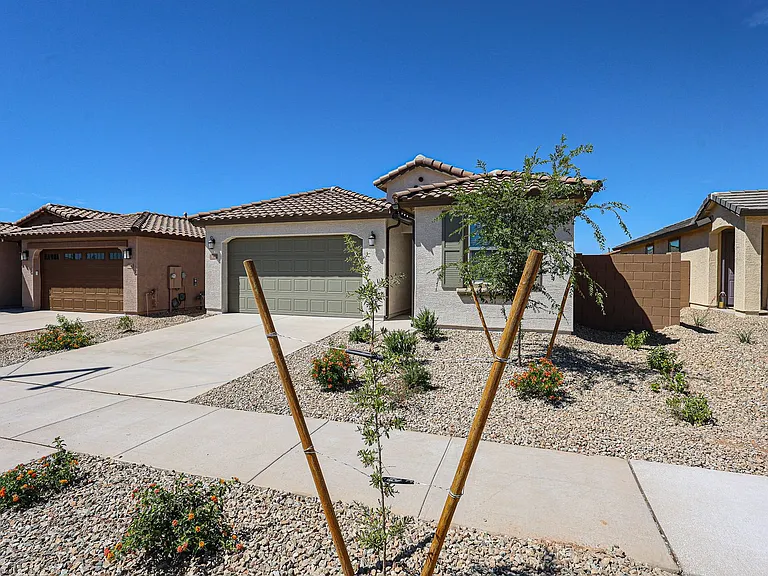 17351 W Gray Fox Trl — Photo 2