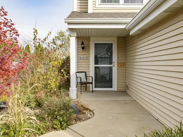 2101 East Broadway Unit A, Waukesha, WI 53186