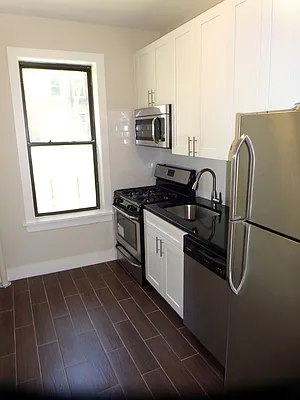 Rented by Vassiliou Group | media 1