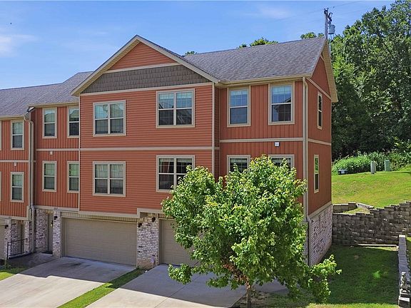 2nd image of 2821 W Cottonwillow Way