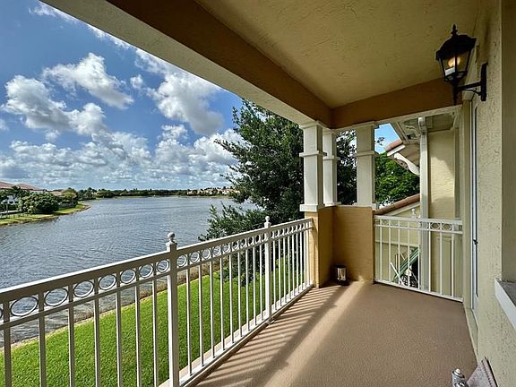 2nd image of 2935 Tortola Way #2935