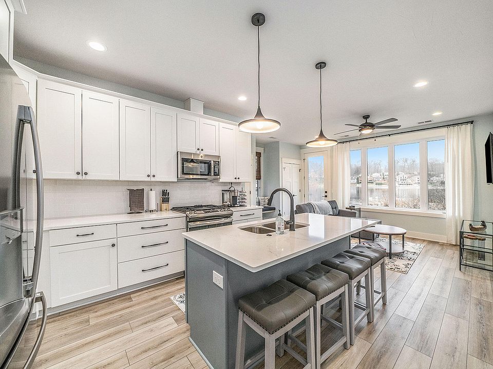 7313 Wimpole Dr NE, Belding, MI 48809 Zillow