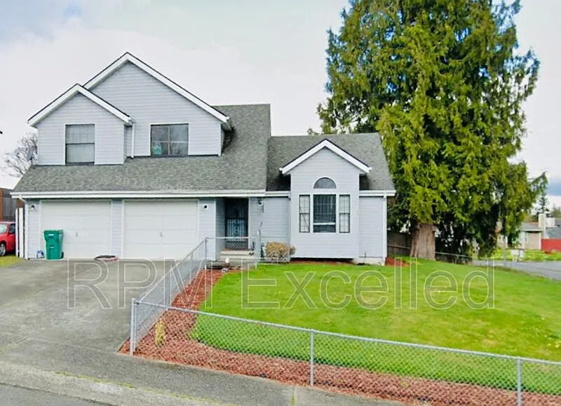 3 bed, 2.5 bath, 1710 sqft, $2,750 — Photo 2
